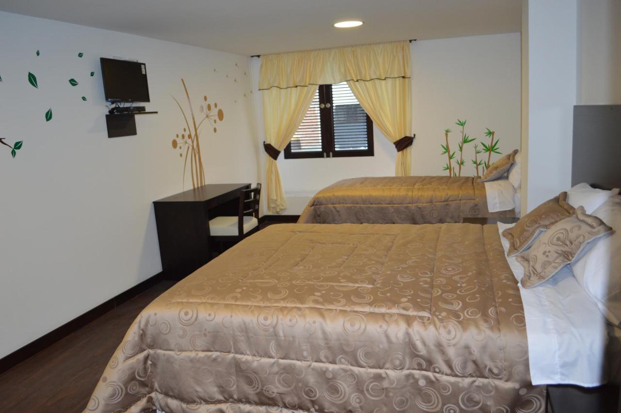 Hostal Delia Victoria Cuenca Eksteriør billede